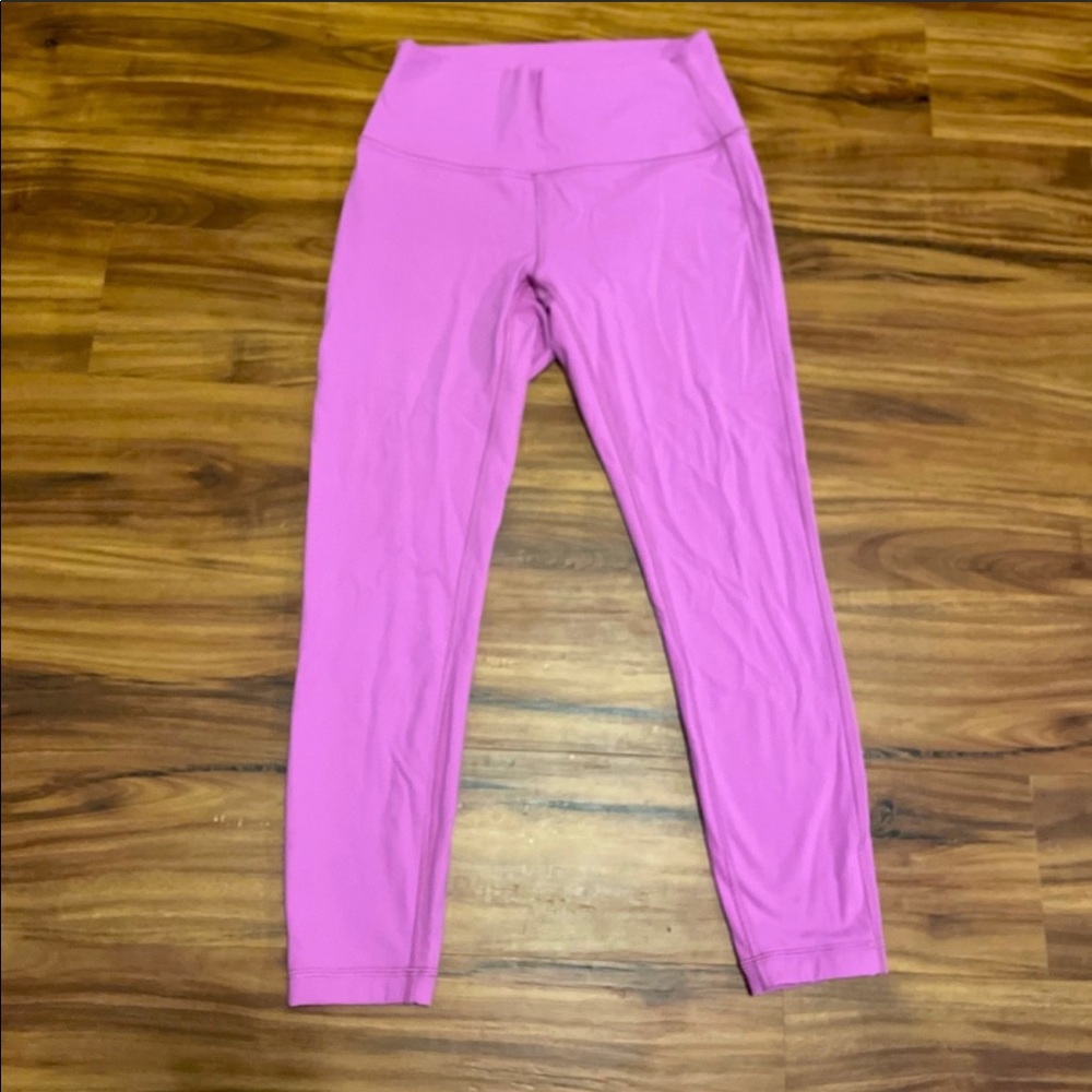 Lululemon size 8